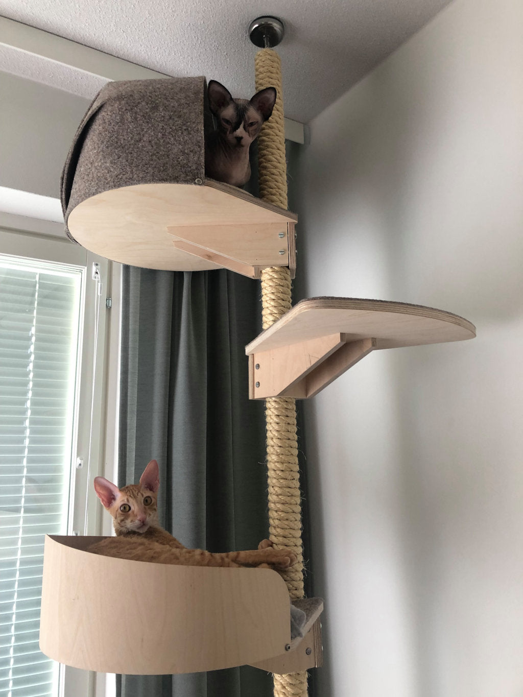 kestävä kissapuu durable and ecological cat climbing tree