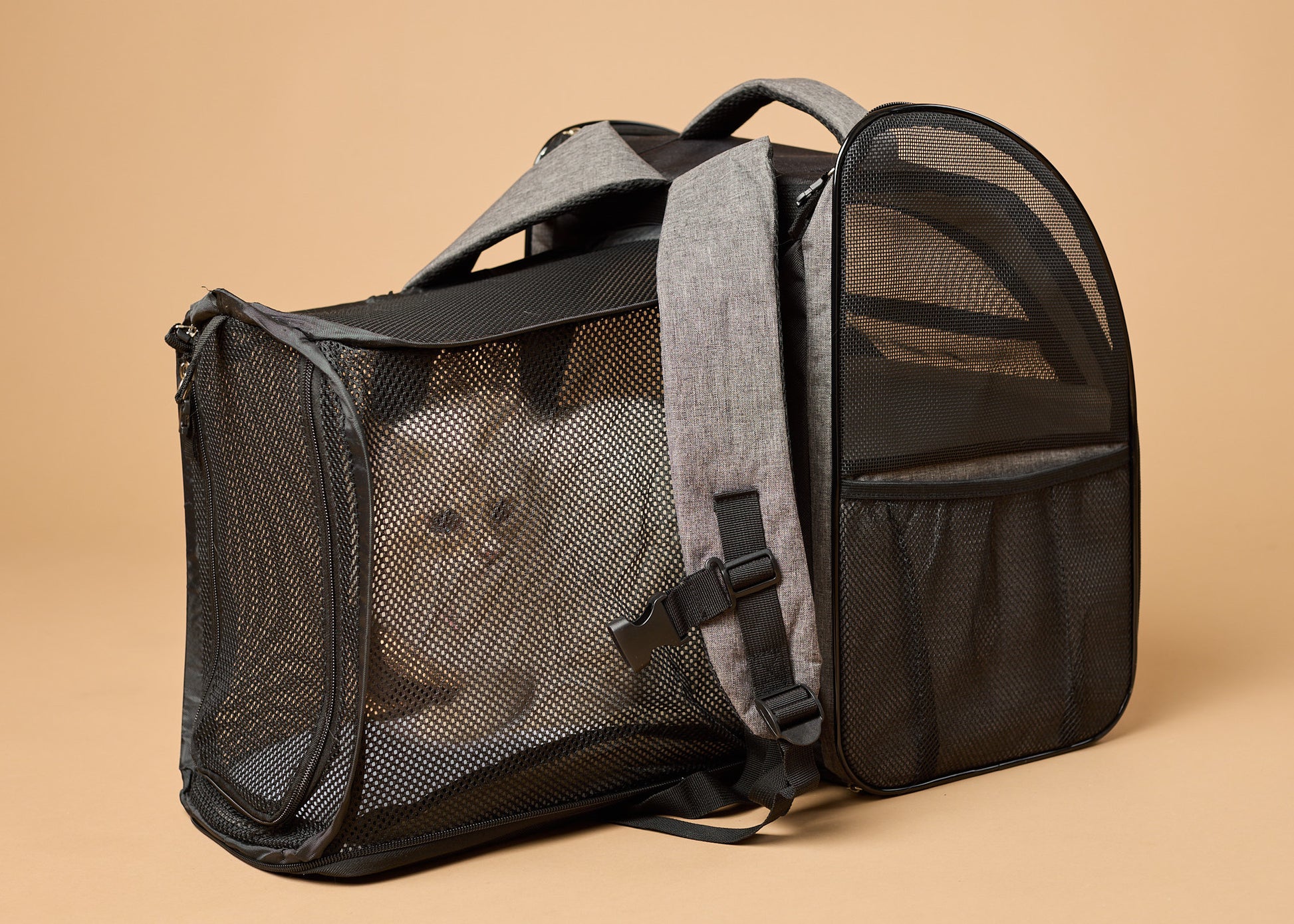 kissapuu_kissan_kuljetusreppu_cat_carrier_backpack_PetAmi